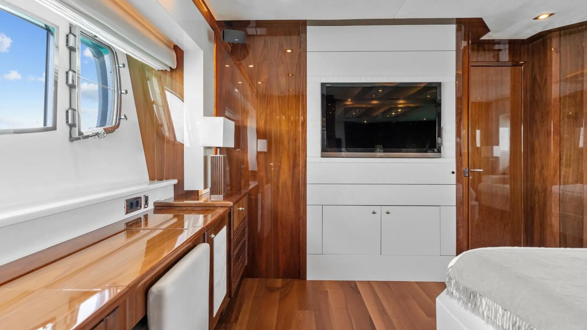 Palumba Hotel Cannes Botel
