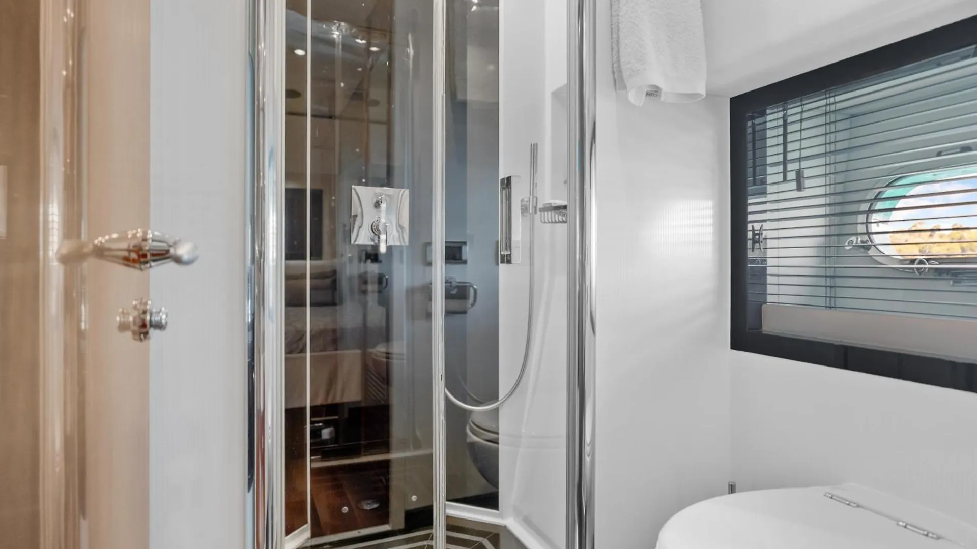 Palumba Hotel Cannes 0*,  France